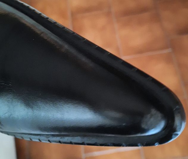 STIVALI DI PELLE NERI NUOVI - Foto 7