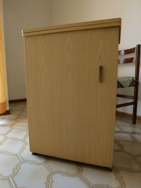 GULLMANN, macchina da cucire, perfetta ed inutilizzata completa mobile in legno - Foto 10