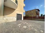 Locale commerciale in vendita a Giugliano in Campania