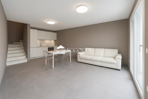 CASA INDIPENDENTE di 5 vani e di 161 mq (VEDELAGO) rif. ZI148 - Foto 13