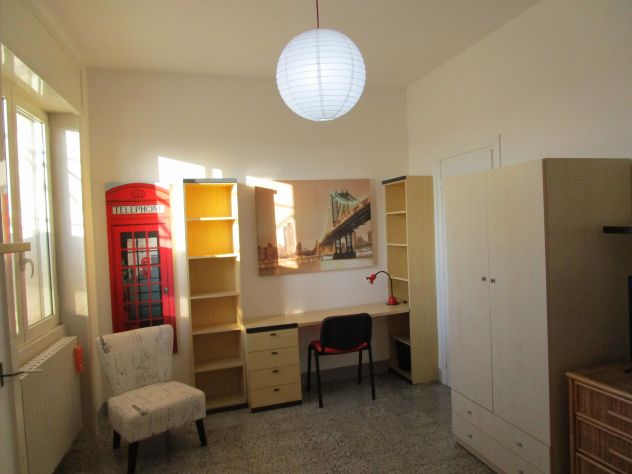 STANZA SINGOLA CON BAGNO PER STUDENTESSA