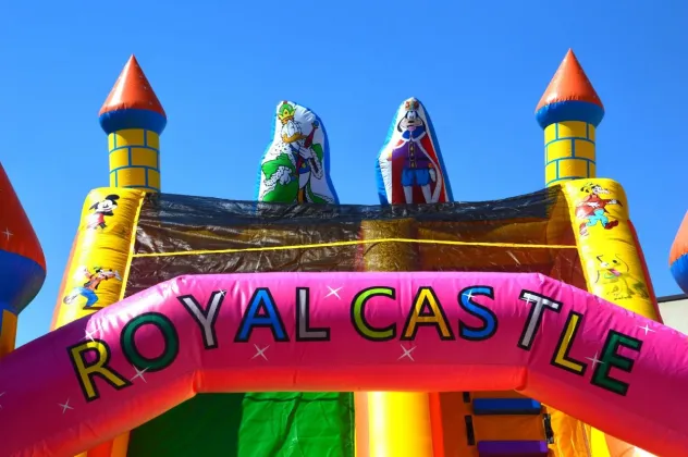 Castello Gonfiabile per Bambini per Luna Park e Aree Giochi - Foto 3
