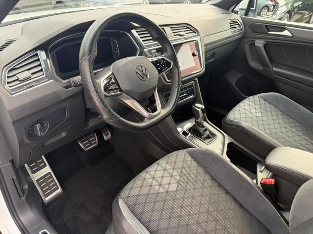 Volkswagen Tiguan 2.0 TDI 150 CV SCR DSG R-Line - Foto 8