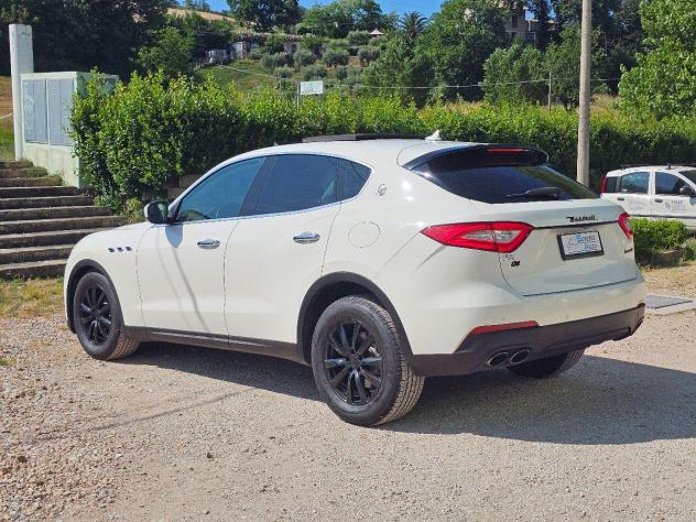 MASERATI LEVANTE V6 DIESEL 250CV Q4 GARANZ 12 MESI FINANZ - Foto 7
