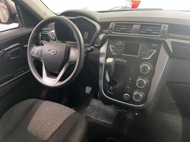 Mahindra KUV100 1.2 K8 M-BiFuel GPL - OK NEOPATENTATI - SOLO 80 MILA KM - Foto 6