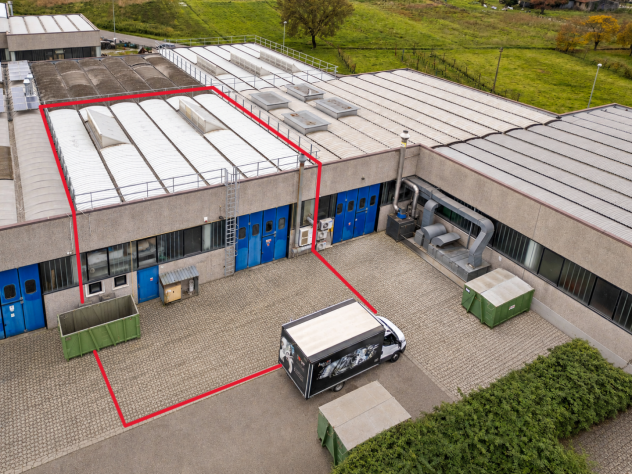 Capannone industriale in affitto a Calcinaia 455 mq Rif: 1424338