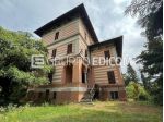 Abitazione in ville di 682 mq  in vendita a Novi Ligure - Rif. 4542384
