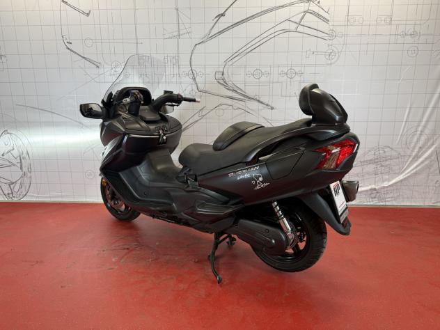 Suzuki Burgman 650 SUZUKI BURGMAN 650 - YM 2020 - Foto 6