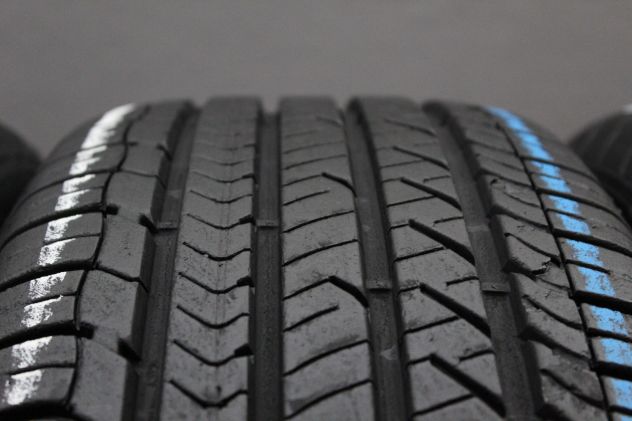 Goodyear Eagle Sport 225/55 R18 usate x4 - Foto 7