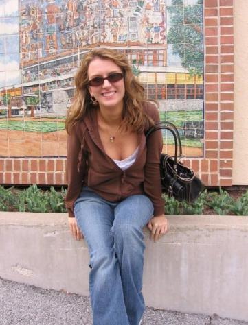 Donna di Dobbiaco, 35 anni.  Fisico Normale Tel:
