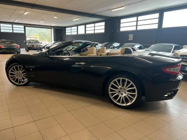 MASERATI GranCabrio 4.7 440CV TAGLIANDI UFFICIALI ! 2 PROPRIETARI ! rif. 24102039 - Foto 6
