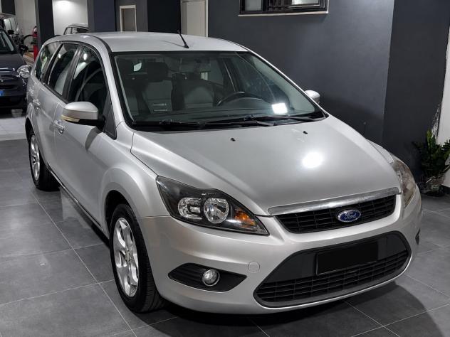 Ford Focus 1.6 TDCi (110CV) SW Tit. DPF - Foto 3