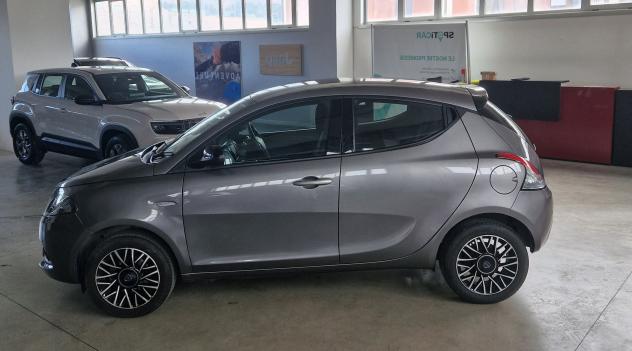 Lancia Ypsilon Ypsilon 1.0 firefly hybrid Platino s&s 70cv - Foto 3