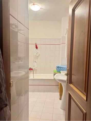 V000592 - NUDA PROPRIETÀ – Trilocale su tre livelli in centro città - Foto 13
