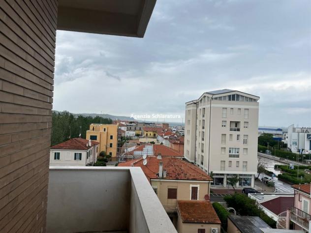 FANO CENTRO-MARE VENDESI AMPIO APPARTAMENTO SU PALAZZINA CONDOMINIALE POSTO AL QUARTO PIANO CON ASCENSORE - Foto 12