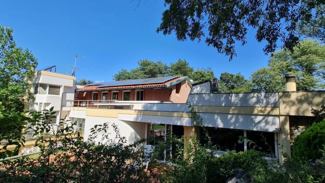 Vendita Villa da 667 mq con giardino - Foto 10