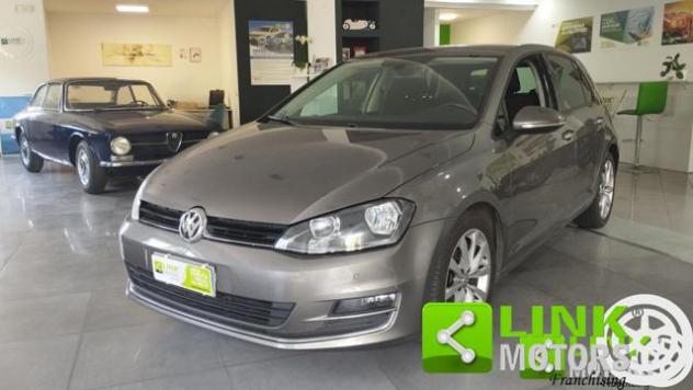 VOLKSWAGEN Golf BLUEMOTION HIGHLINE DSG 1.6 110 CV rif. 24093218