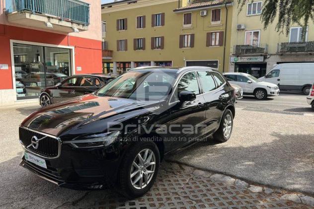 Volvo XC60 XC60 B4 (d) AWD Geartronic Momentum Pro