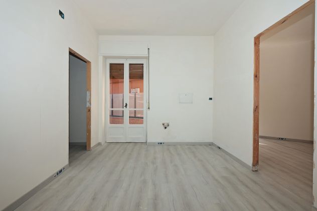 APPARTAMENTO CON TERRAZZINO - Foto 3