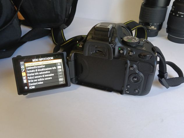 Nikon D5100 con tre obiettivi, filtri e borse. - Foto 6