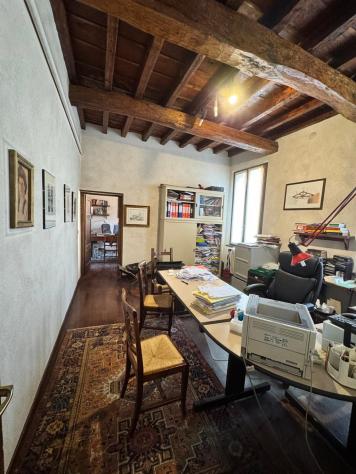 Ufficio di Pregio nel Cuore del Centro Storico - Foto 6