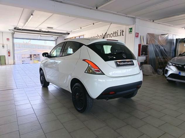 LANCIA Ypsilon 3ª serie Ypsilon 0.9 TwinAir 85 CV 5 porte Metano Ecochic Elefantino - Foto 6