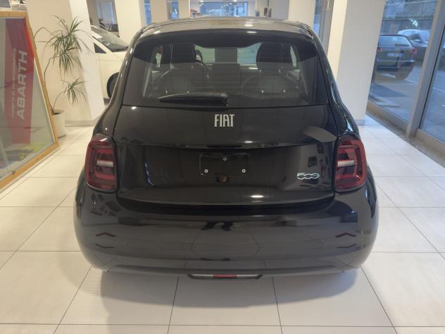 FIAT 500 500e 23,65 KW DA 199€ AL MESE E 2.500€ DI ANTICIPO E PRONTA CONSEGNA - Foto 6