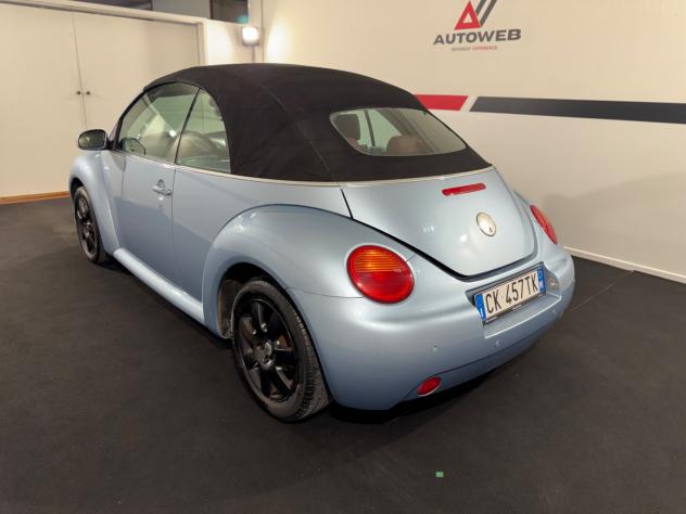Volkswagen New Beetle 1.6 Cabrio - Foto 7
