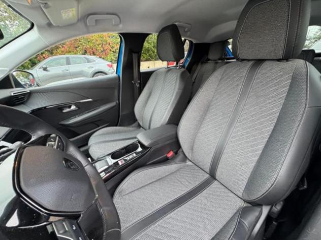 PEUGEOT 208 ALLURE HYBRID eDCS6 110CV rif. 24210152 - Foto 9