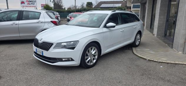 Skoda Superb 1.6 TDI DSG Wagon Ambition - Foto 6