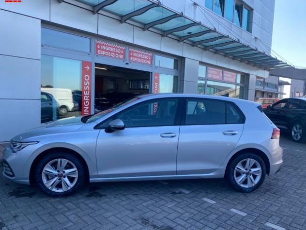 VOLKSWAGEN Golf 1.5 TGI DSG Life rif. 24170554 - Foto 2