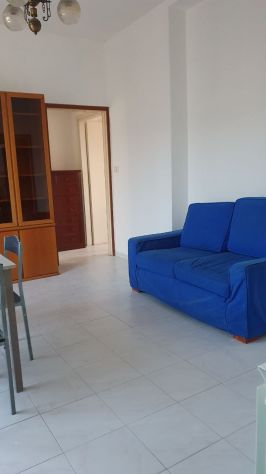 Busto A. luminoso Bilocale, arredato da privato - Foto 3