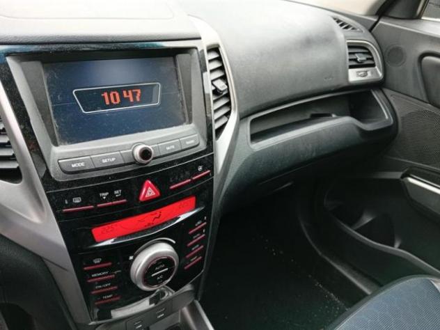 SSANGYONG Tivoli 1.6 D 115CV Go AWD - SOLO COMMERCIANTI rif. 24204896 - Foto 9
