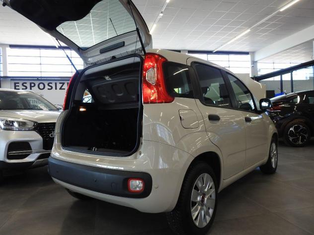 FIAT - Panda - 1.2 Lounge KM 52000 Climat-esp-Pdc Post. - Foto 9