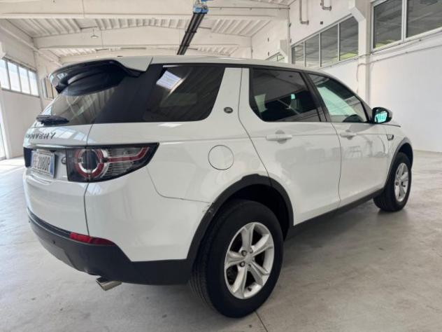 LAND ROVER Discovery Sport 2.0 TD4 150 CV Auto Premium Business Edition rif. 23998463 - Foto 8