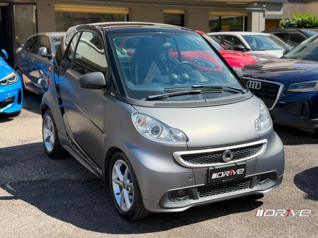 SMART fortwo 2ª serie fortwo 1000 52 kW MHD coupé pulse - Foto 2