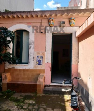 Casa Semindipendente in vendita a Acireale