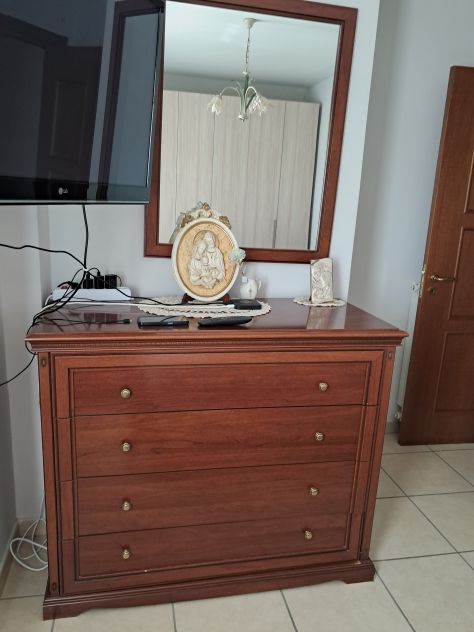 Stanza da letto + Televisione - Foto 2