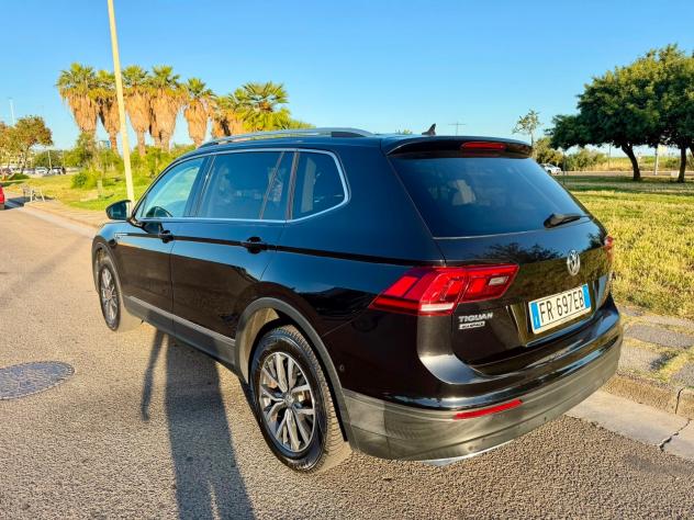 Volkswagen Tiguan-7 Posti-Automatica-4X4-Diesel - Foto 8