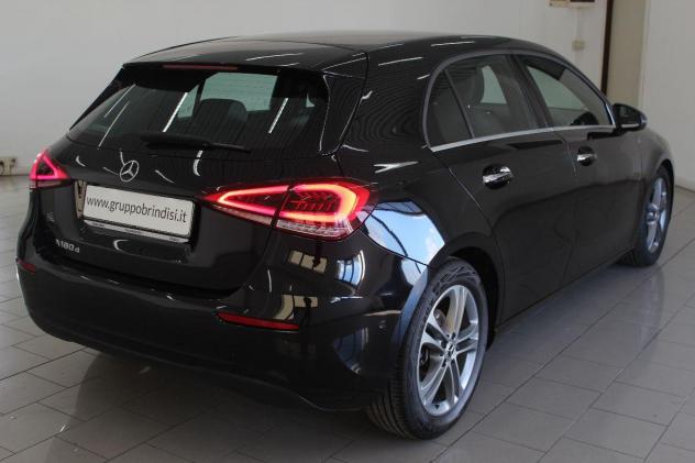 MERCEDES - Classe A - A 180 d Automatic Business Extra ( Schermi 10 pollici + Kit Luci + Cerchi Bruniti ) - Foto 4