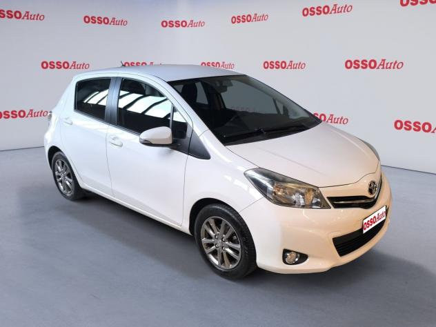 Toyota Yaris 1.0 BENZINA 69 HP LOUNGE NEOPATENTATI - Foto 2
