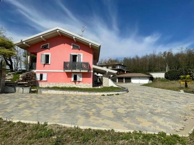 nuova mai abitata: villa singola bifamigliare + giardino mq 1000 + doppio box - Foto 7