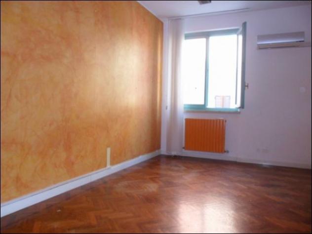 1 Vetrina in affitto a San Benedetto del Tronto - Foto 2