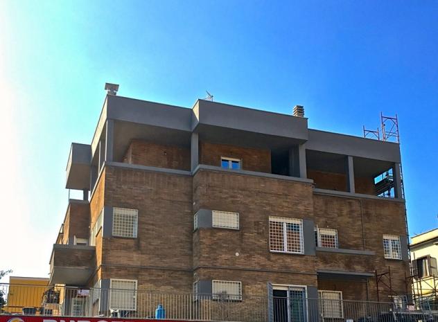 ROMA, Prenestino-Centocelle, Via dei Faggi. Appartamento terrazzato.