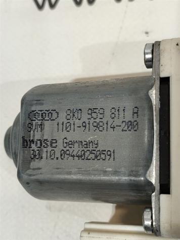 MOTORINO ALZAVETRO POSTERIORE SINISTRO AUDI Q5 Serie (8RB) 8K0959811A (0812) - Foto 2
