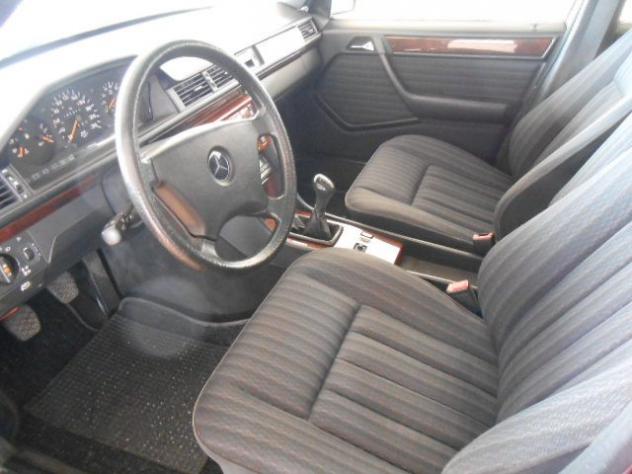 MERCEDES-BENZ 200 E cat STORICA! rif. 23649523 - Foto 6