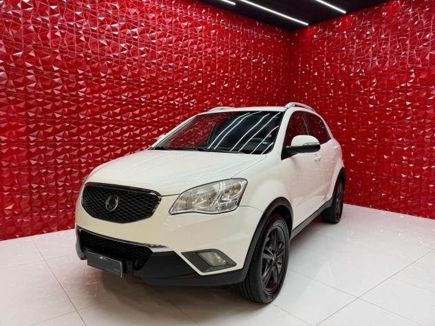 Ssangyong Korando 2.0 e-XDi 175 CV 2WD MT Classy Navi - Foto 2