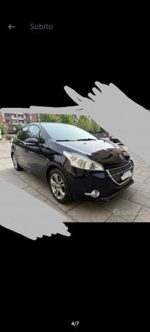 PEUGEOT 208 1O SERIE anno 2013 km 134000 - Foto 2