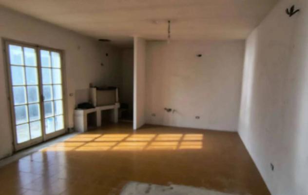 Immobile in asta di 443 m² con più di 5 locali e box auto in vendita a Tortoreto - Foto 10
