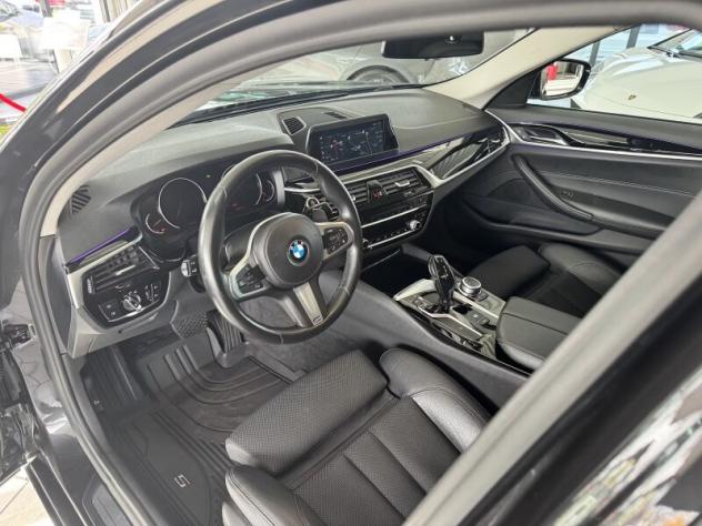 BMW Serie 5(G30/31/F90) 520i Sport - Foto 9